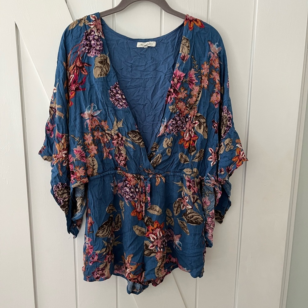 Honey Belle Tropical Romper size medium women’s